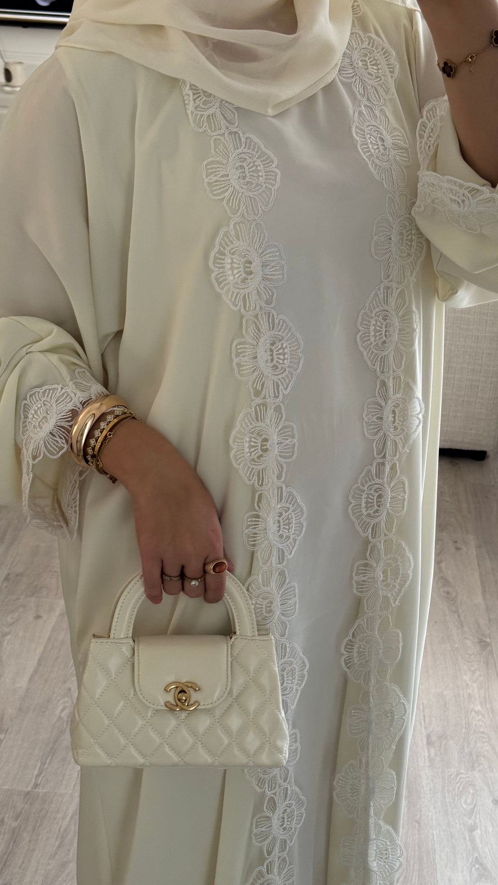 Abaya Al Maha | Écru [ Édition spéciale – Création Dubaï]