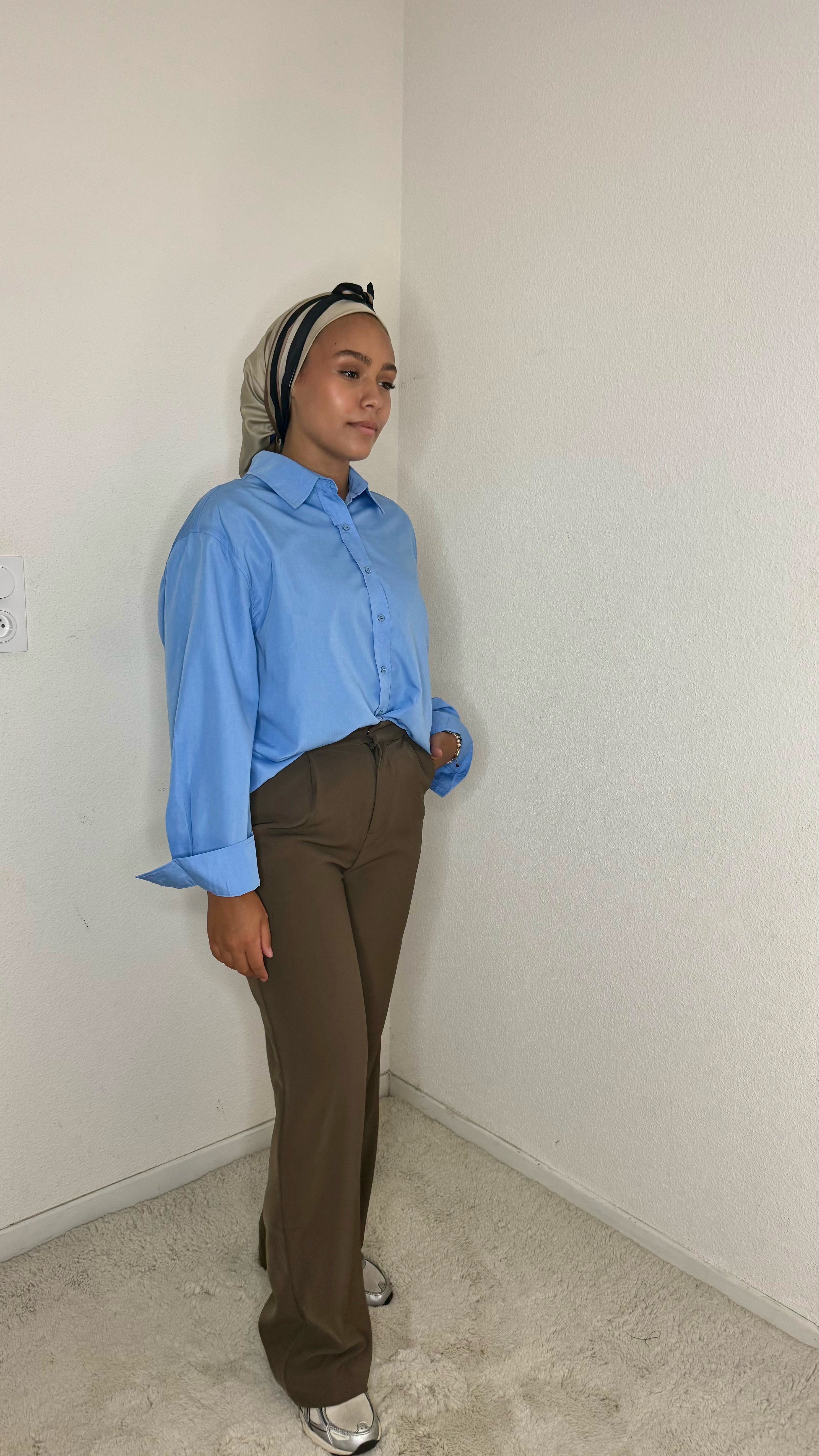 Straight-leg trousers