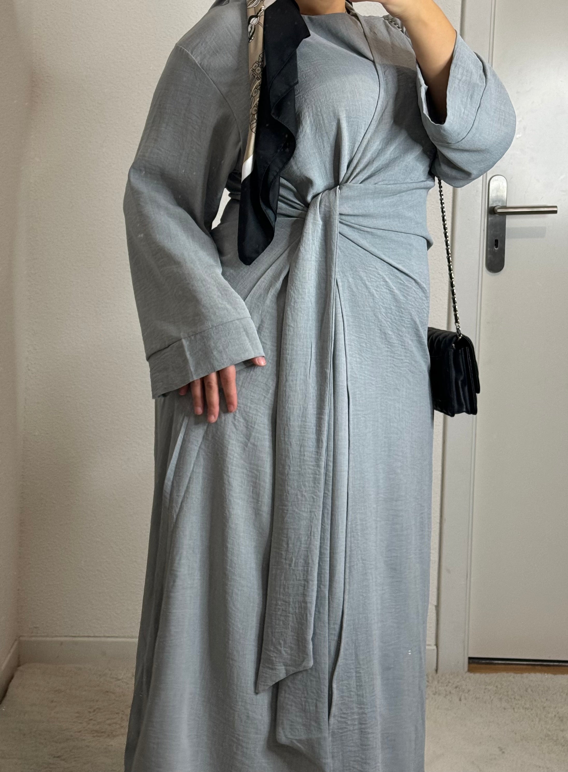 Robe Soukaina Gris