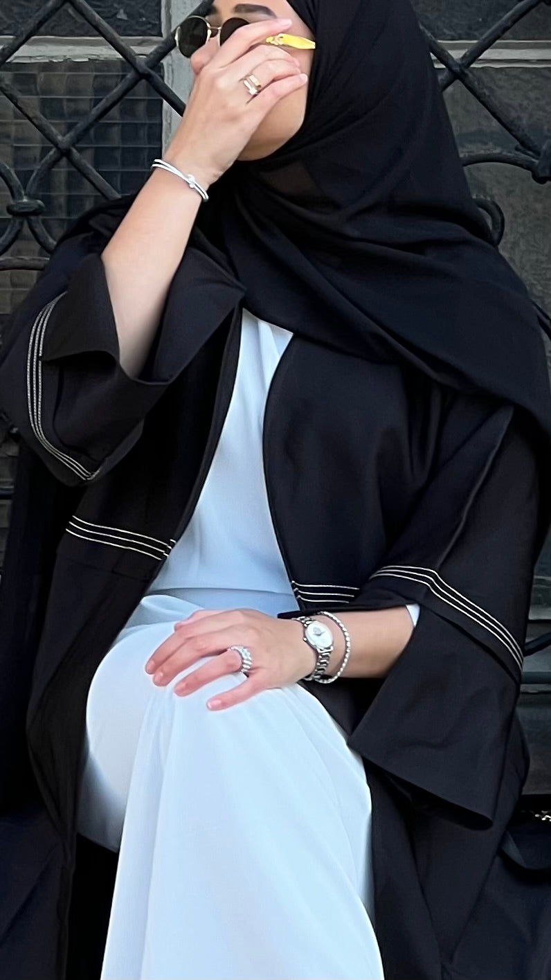 Black Lyne Kimono