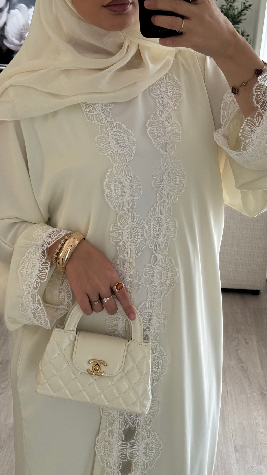 Abaya Al Maha | Écru [ Édition spéciale – Création Dubaï]
