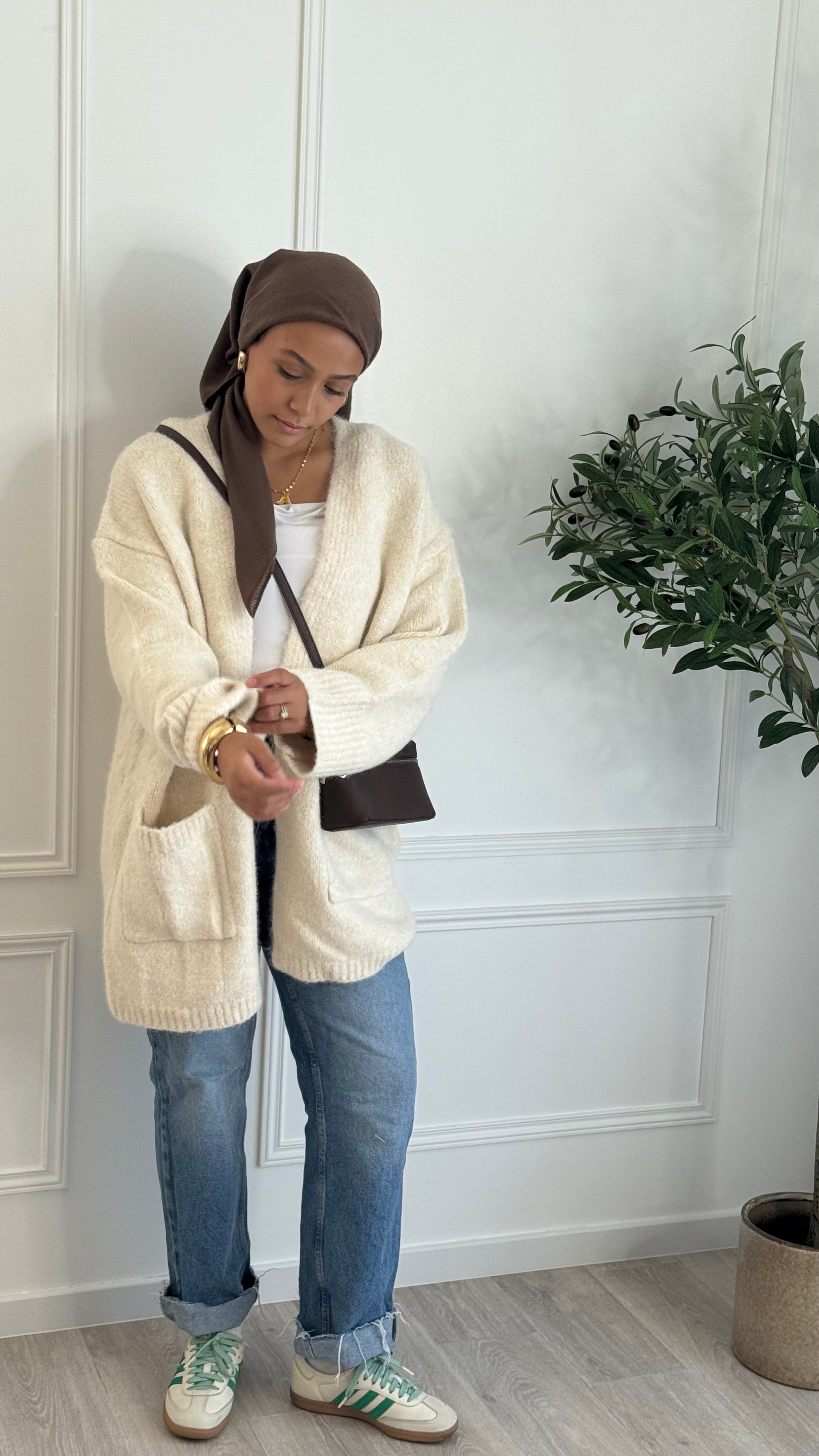 Oversized knit vest, ecru