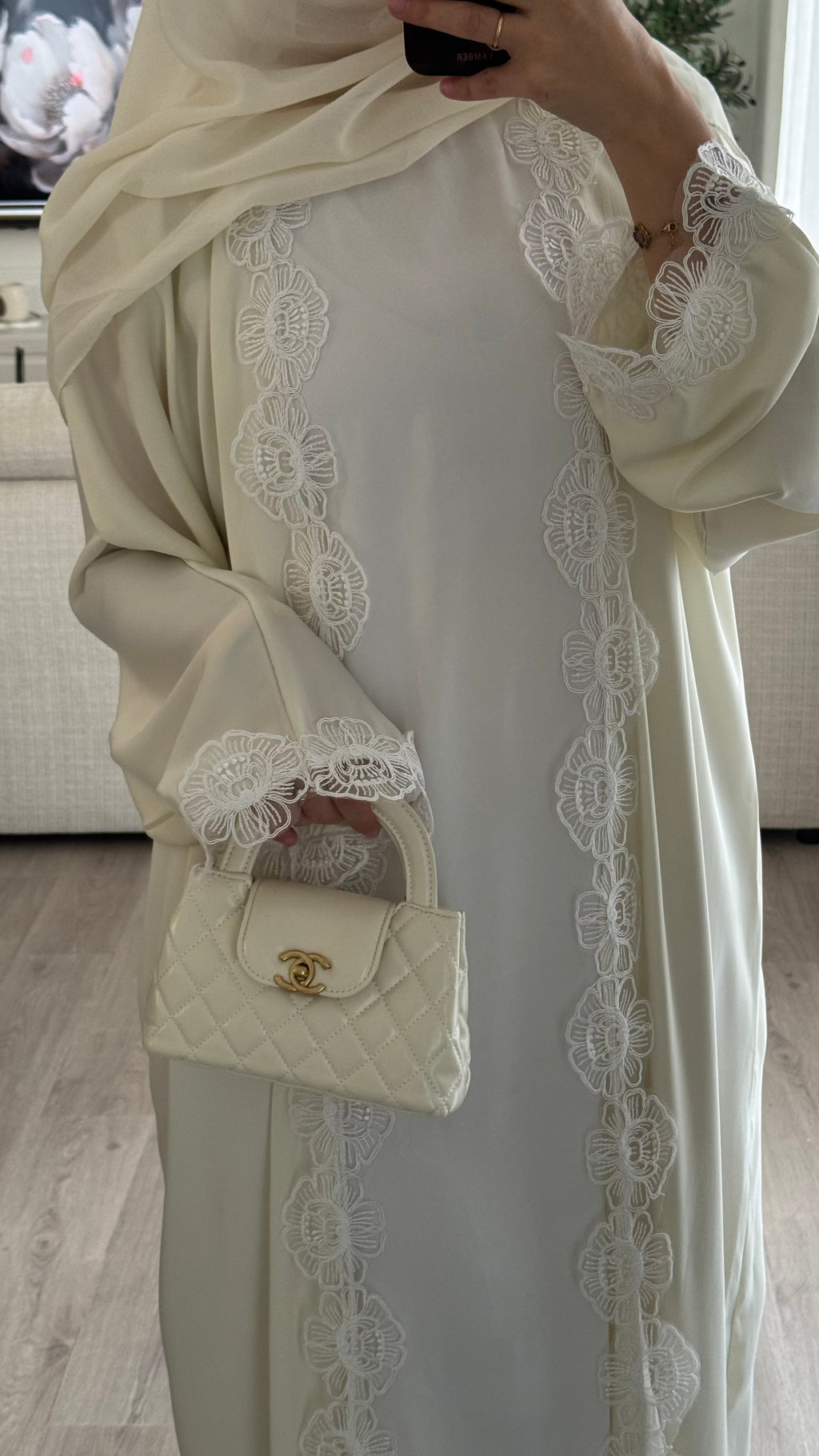 Abaya Al Maha | Écru [ Édition spéciale – Création Dubaï]