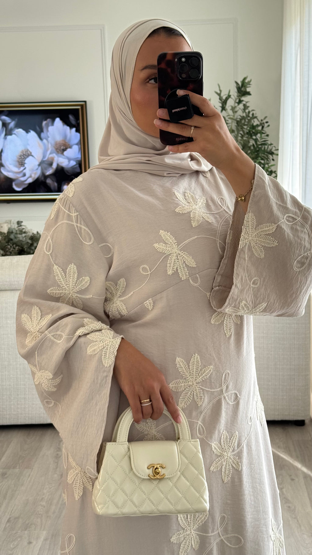 Robe brodée | Beige