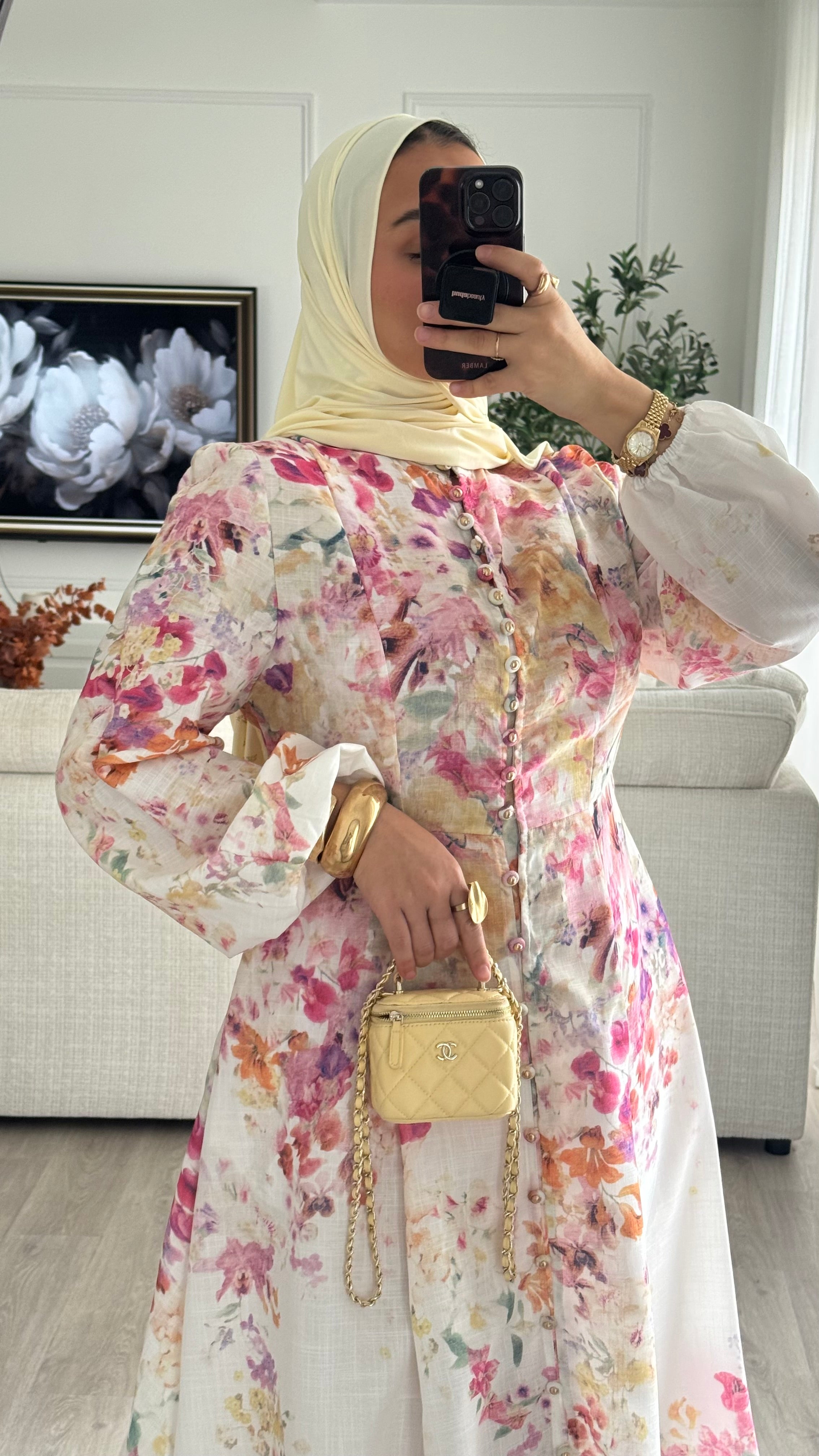 Robe Cameliya