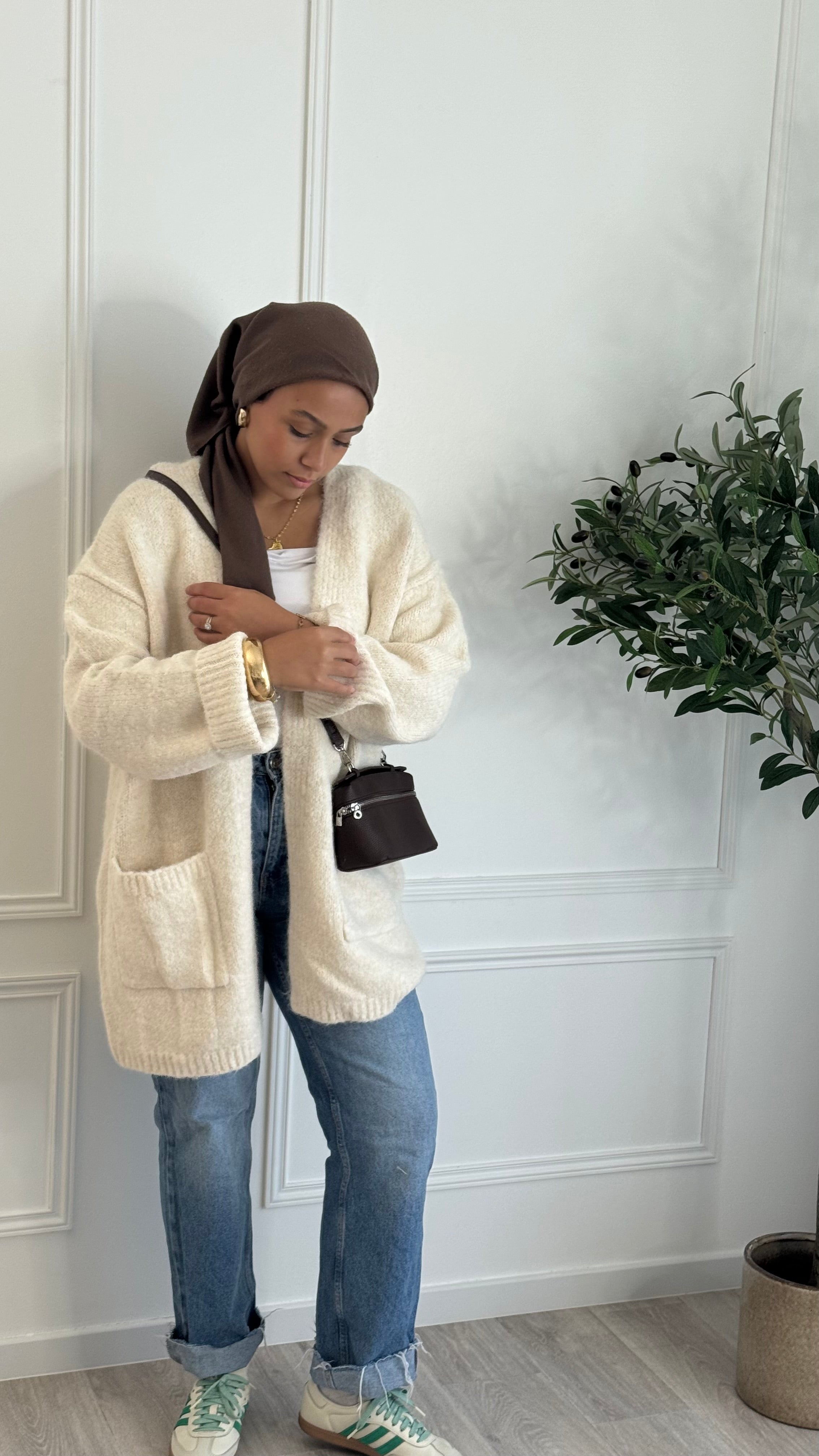 Oversized knit vest, ecru