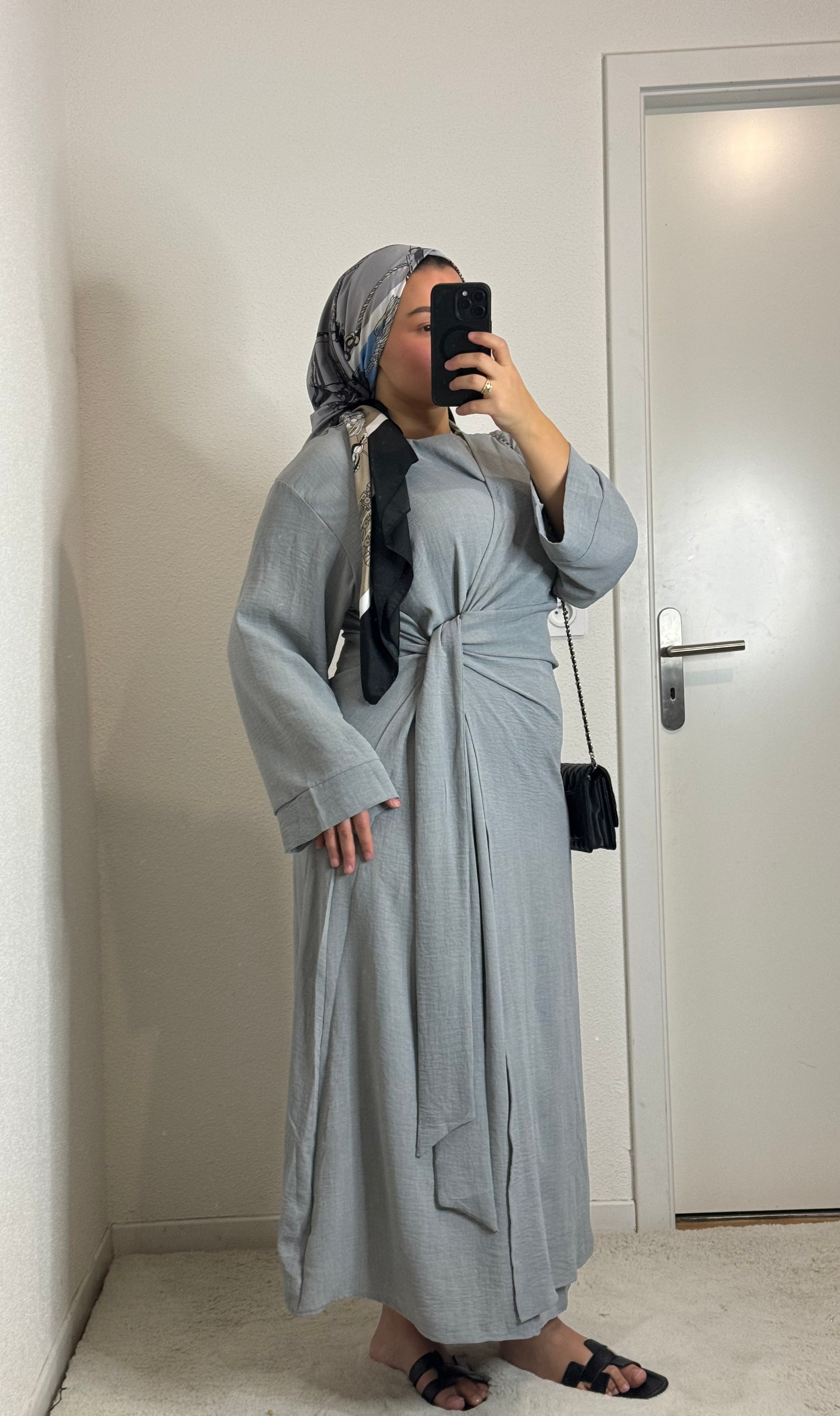 Robe Soukaina Gris