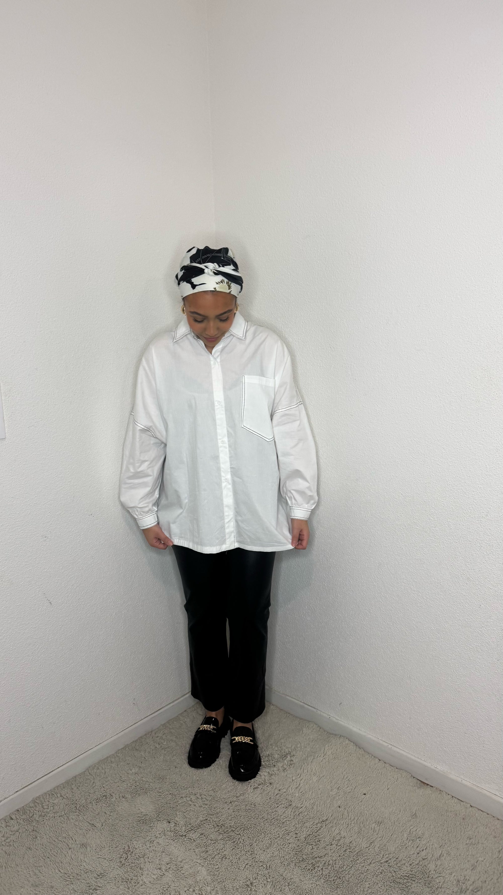 Chemise oversize blanche à surpiqûres