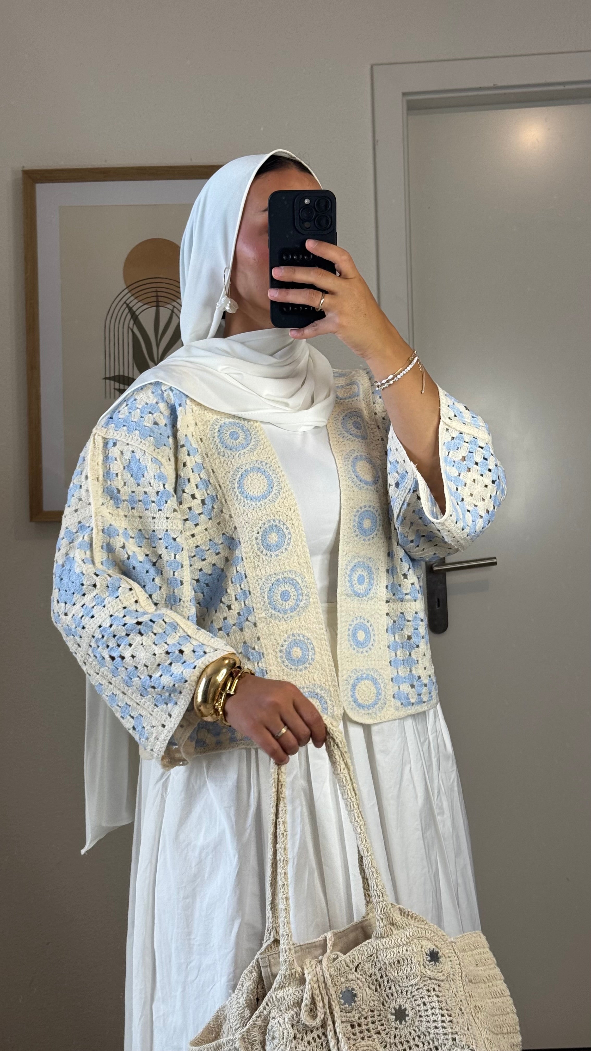 Gilet en crochet bleu